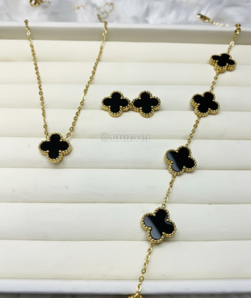 Clover Set With Bracelet