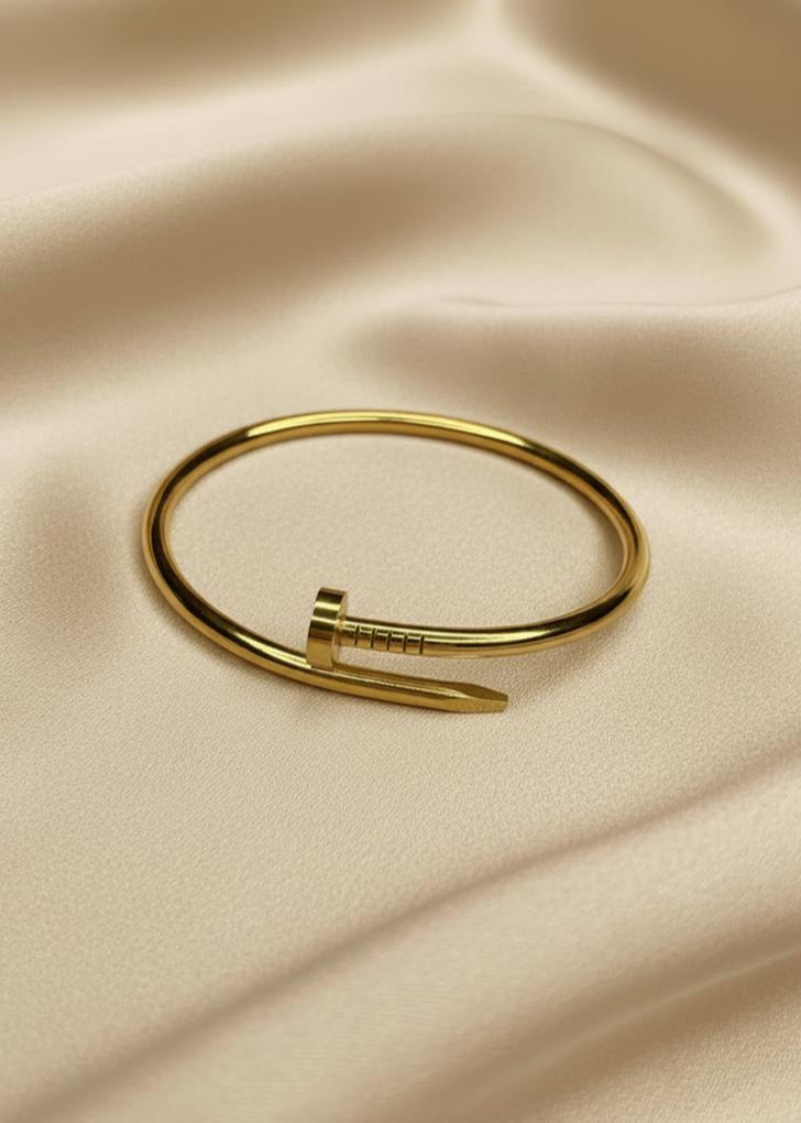 High Quality Stainless Steal Handcuff + Bracelet  (Buy 2 Get 1 Free 💥)